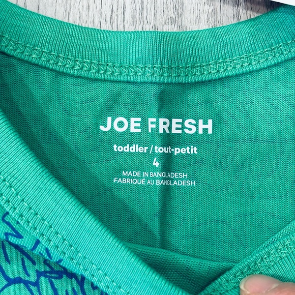 NWT Joe Fresh Kids' Shark and Leaf Print Tank Tops 4T - Picture 6 of 7